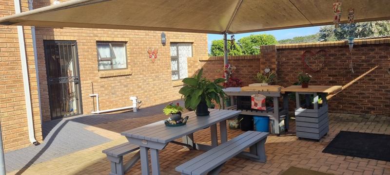 3 Bedroom Property for Sale in Reebok Western Cape
